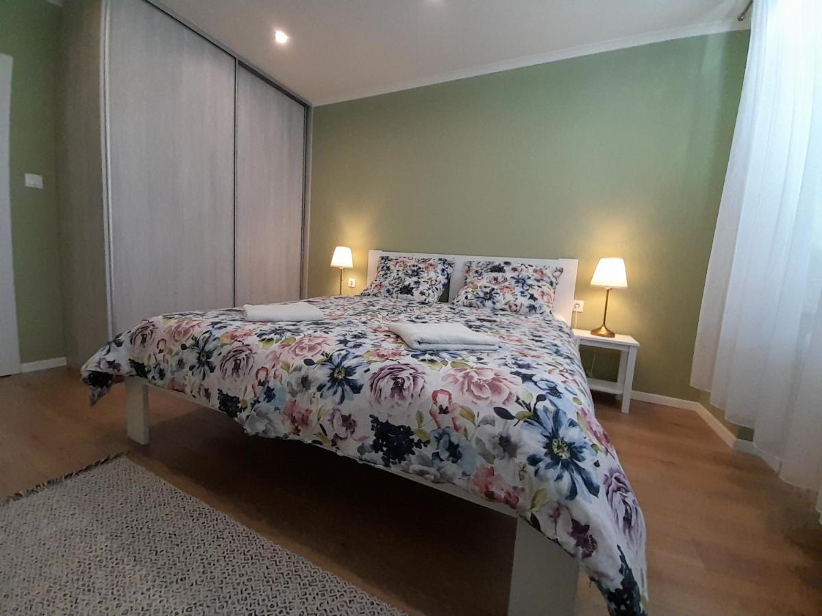 Beautiful Apartment In The City Center Spišská Nová Ves Exterior foto